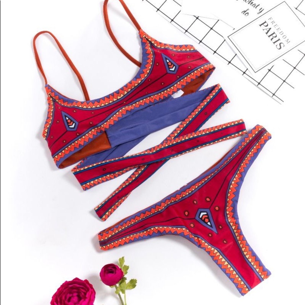 Printed Sexy Strap Two Piece Bikini - Picture 3 of 4